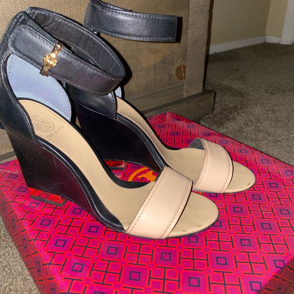 Tory Burch wedged heels - Picture 1 of 5